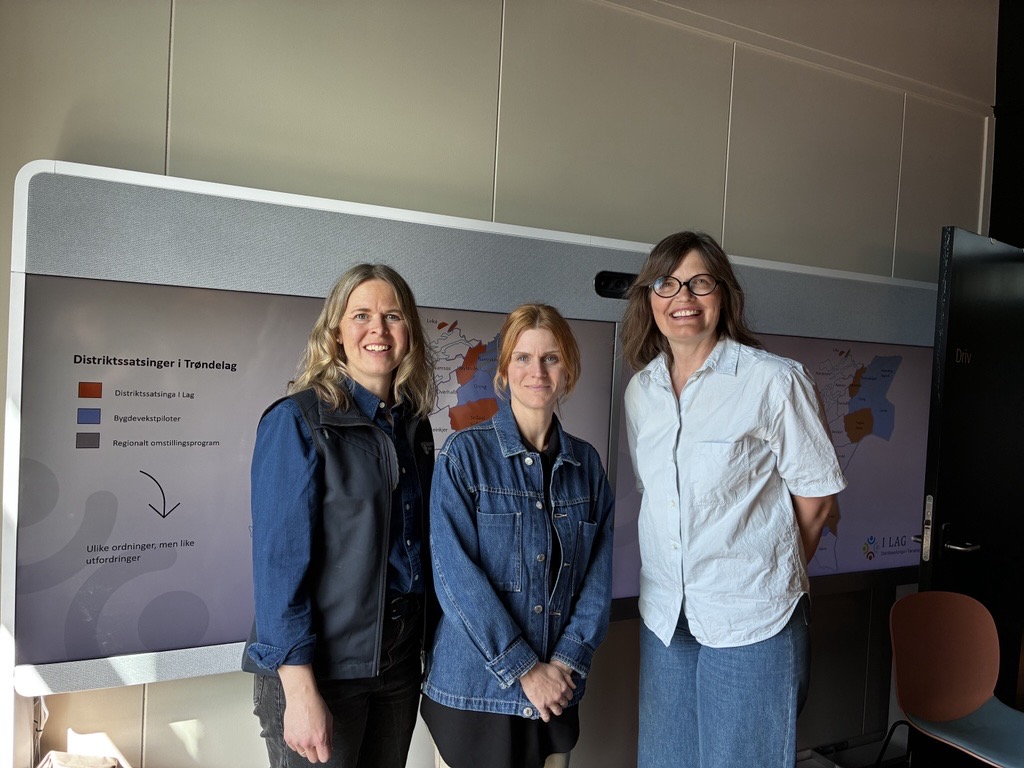 Jenny & Annie från HUB2030 tillsammans med Projektledare Britt Elin Strand från Tröndelagsfylkeskommune